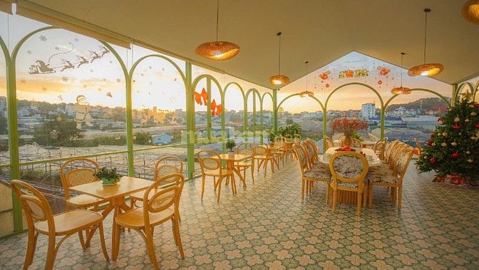 BÁN VIlLA CHÂU ÂU CAO CẤP GIỮA LÒNG ĐÀ LẠT