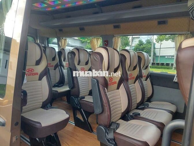 Hyundai Solati 2019 - 16 CHỖ ĐẸP