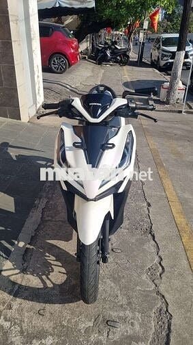 Bán lại xe ga honda vario 150cc