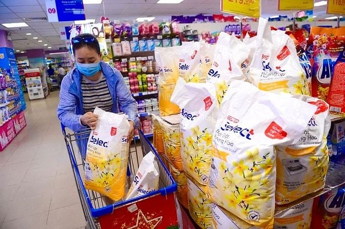 Bổ sung Lao Động Phổ Thông trung tuổi,lớn làm tạp vụ, bảo vệ, xếp kho