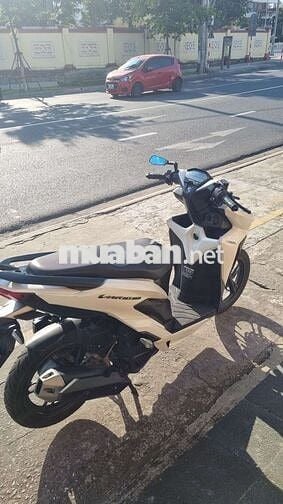Bán lại xe ga honda vario 150cc