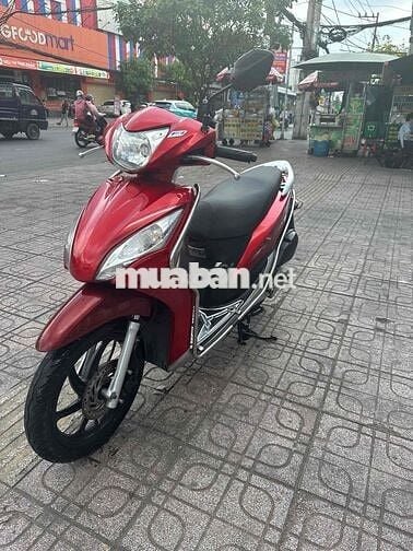 HONDA vision chính chủ Fi máy siêu êm zin bao