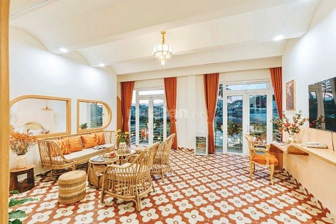 BÁN VIlLA CHÂU ÂU CAO CẤP GIỮA LÒNG ĐÀ LẠT