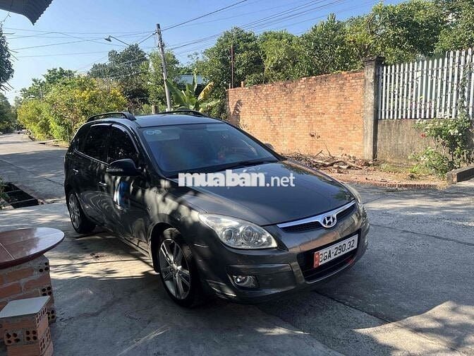 Hyundai i30 2009 1.6 AT - 95000 km