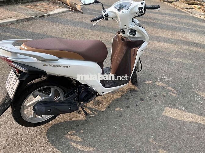 cần bán xe vission fi mau trắng. tra góp o dong
