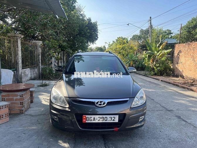 Hyundai i30 2009 1.6 AT - 95000 km