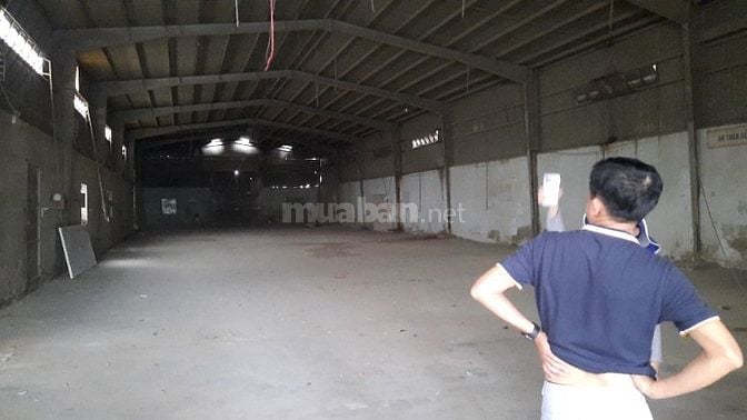 Nhà xưởng đường nguyễn anh thủ phường hiệp thánh cho thuê dt: 550m