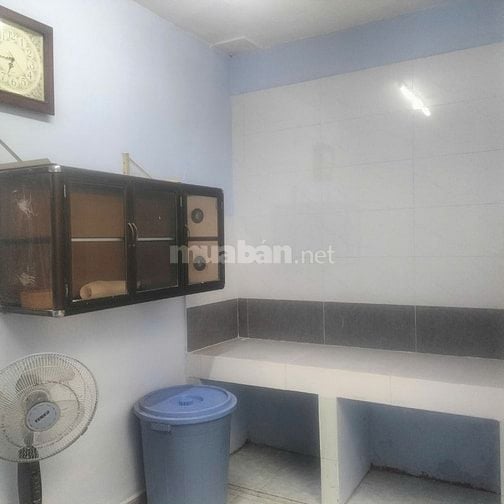 Cho thuê mặt bằng kinh doanh kết hợp ở, DT 4x13m, giá thuê 13tr/Tháng