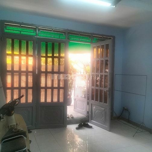 Cho thuê mặt bằng kinh doanh kết hợp ở, DT 4x13m, giá thuê 13tr/Tháng