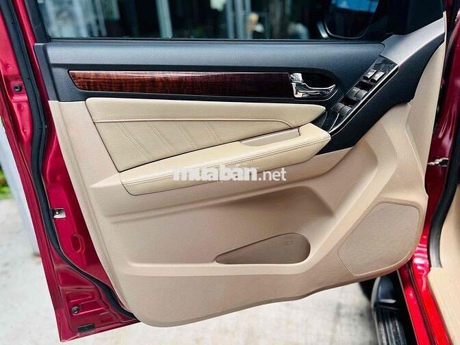 ISUZU MUX PRESTIGE 1.9AT 4x2 2018 ĐK 2020 1 CHỦ