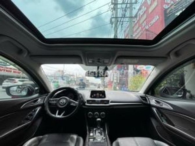 MAZDA 3 2018 1.5 L ONLINE 0918739799