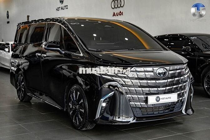 Toyota Alphard 2024 Xăng - 10000 km