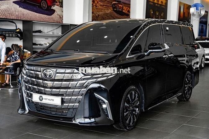 Toyota Alphard 2024 Xăng - 10000 km