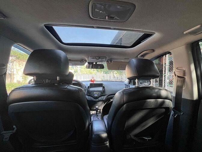 Hyundai i30 2009 1.6 AT - 95000 km