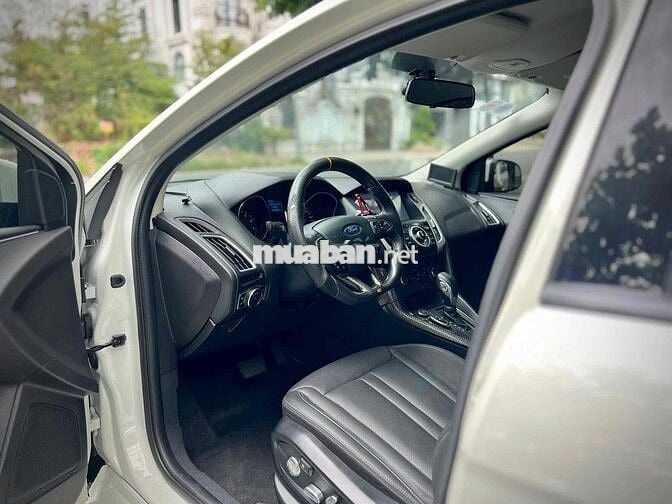 Ford Focus 2019 1.5L EcoBoost Trend (hatchback)