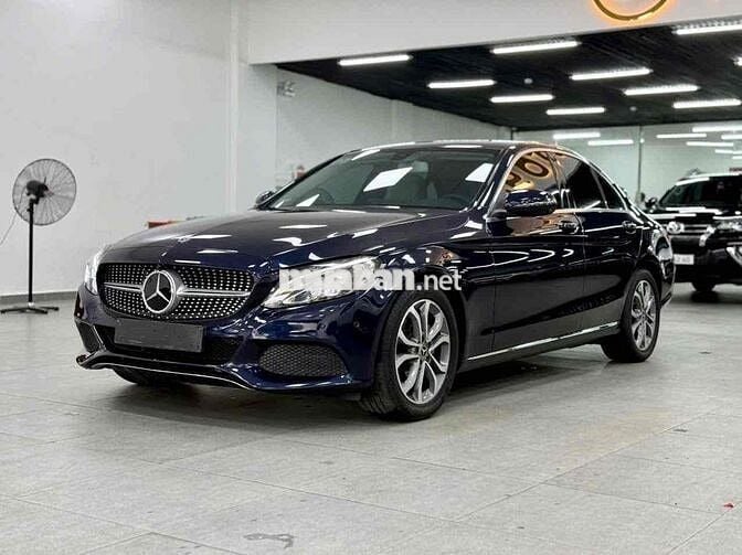 MERCEDES BENZ C200 Model 2018 siêu lướt