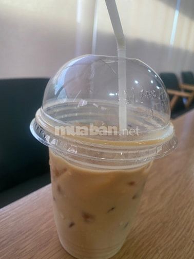 Cần 5 bạn phụ bán sữa tại quán 