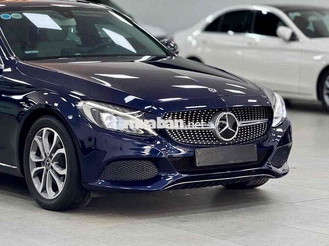 MERCEDES BENZ C200 Model 2018 siêu lướt