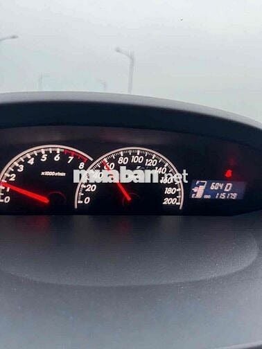 Toyota Yaris 2011 1.5 AT - 11 km