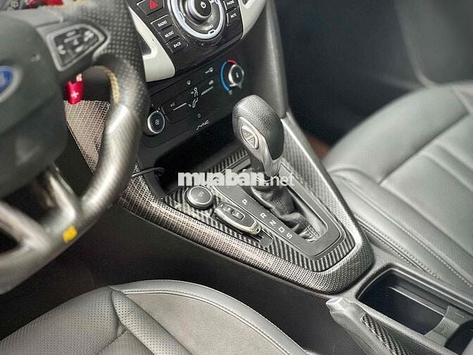 Ford Focus 2019 1.5L EcoBoost Trend (hatchback)