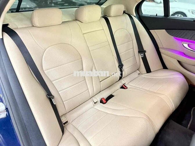 MERCEDES BENZ C200 Model 2018 siêu lướt