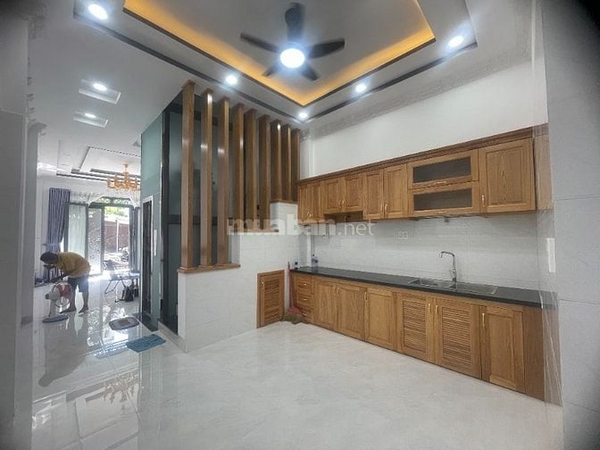 Cho thuê nhà 77/8 Nguyễn Bỉnh Khiêm, P1 Gò Vấp