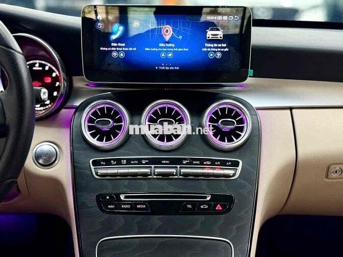 MERCEDES BENZ C200 Model 2018 siêu lướt