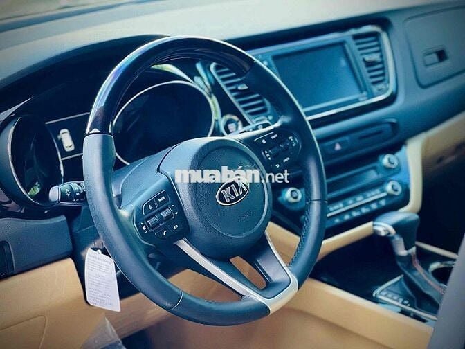 Kia Sedona 3.3 GAT Premium 2020 siêu đẹp
