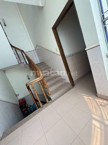 Phòng nhà biệt thự đẹp, Phường 6, Quận 8 - giá 3,8 - triệu 22 m2