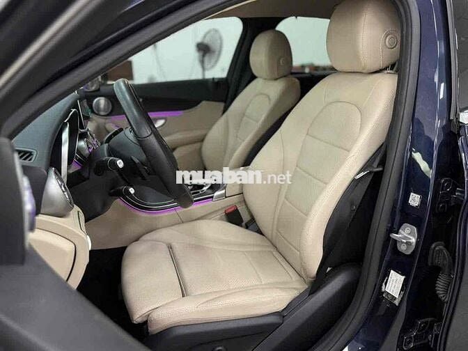 MERCEDES BENZ C200 Model 2018 siêu lướt