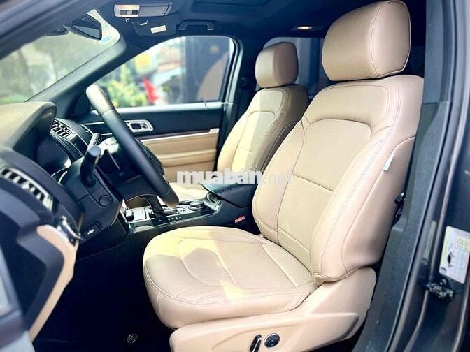 Ford Explorer 2.3L Ecoboost Limited 2017 siêu chât
