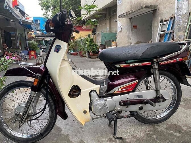 xe nhập nguyên thùng không lai phụ tùng