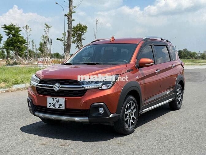 Xe gia đình Suzuki XL7 2022 GLX AT - 31000 km