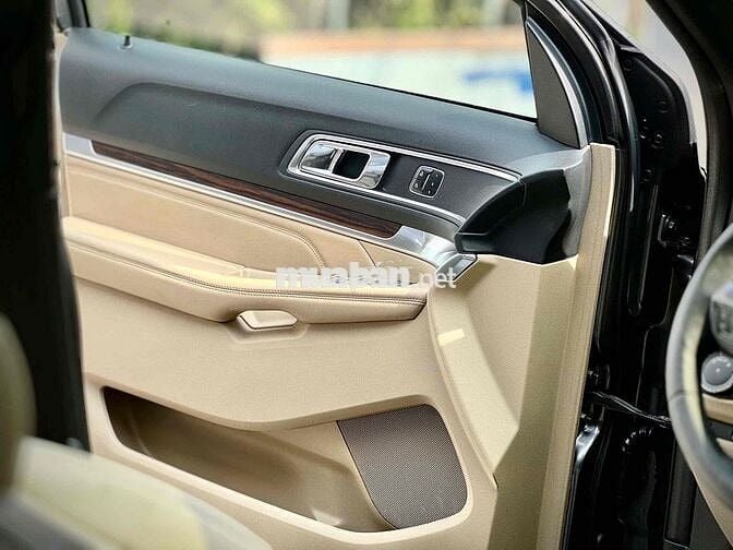 Ford Explorer 2.3L Ecoboost Limited 2017 siêu chât