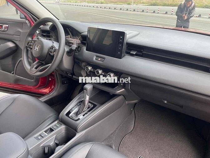 Honda HR-V 2025 G Giao ngay, Đủ màu, Vay 80% bao
