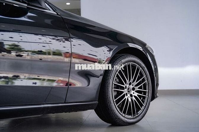 C200 Plus V1 - 1 Chủ Zin Keng - Siêu Lướt 6000km