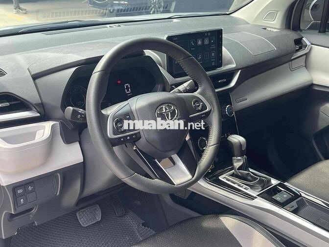 Toyota Veloz Top 2023 - 22000 km Zin 100% Bank 70%