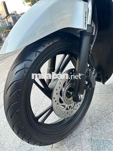 SH 125 ABS 2022 màu trắng trẻ trung, cực đẹp,chất