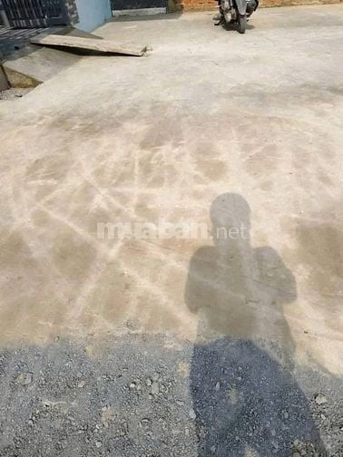 Cần bán gấp căn nhà ở ngay Tân Phú Trung , Củ Chi 120m2 SHR giá 730tr