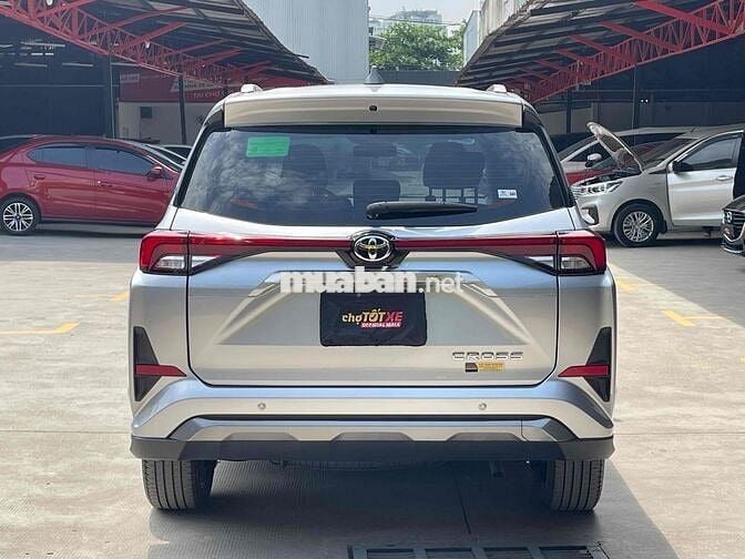 Toyota Veloz Top 2023 - 22000 km Zin 100% Bank 70%