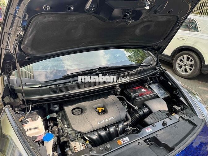 Kia Rondo 2021 GAT gia đình cần bán