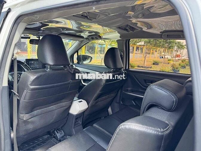 Toyota Veloz Cross 2022 CVT Chỉ Từ 190Triệu