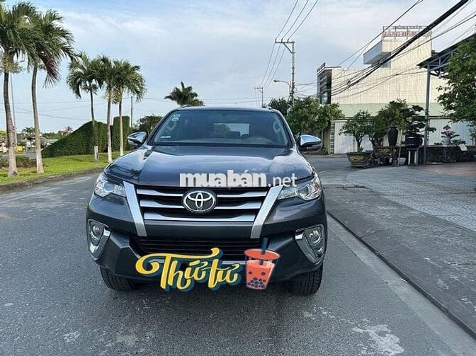 Toyota Fortuner MT  2017