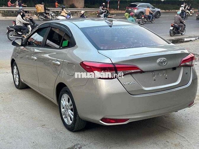 Toyota Vios 2019 1.5E số sàn 1 chủ xe gia đinh