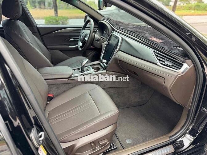 VinFast Lux A2.0 2022 A2.0 Tiêu chuẩn - 50000 km