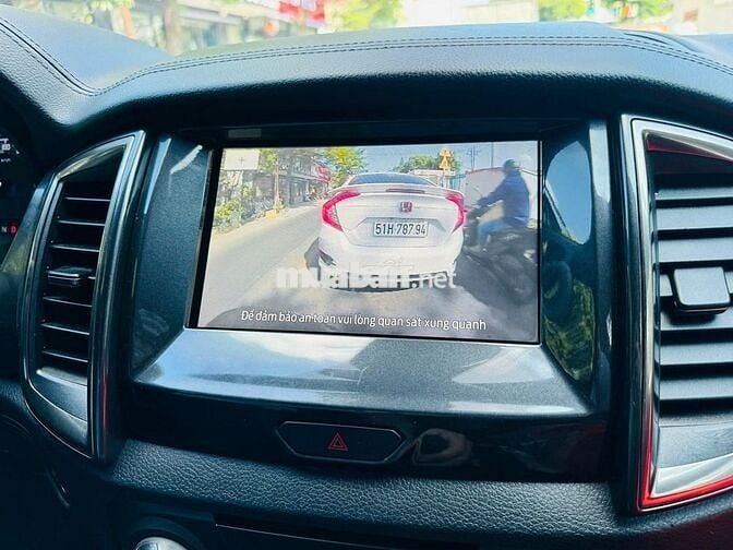 🏆Ford Everest Titanium 2018 2 Cầu - Xe Chính Hãng
