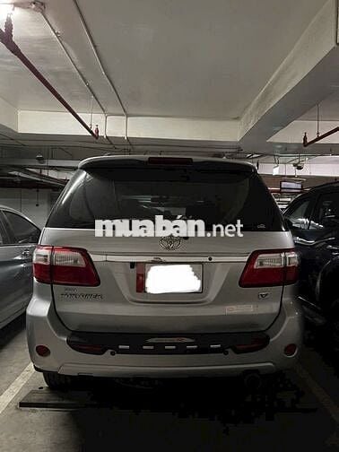 Toyota Fortuner 2009 2.7V 4x4 AT - 13 km