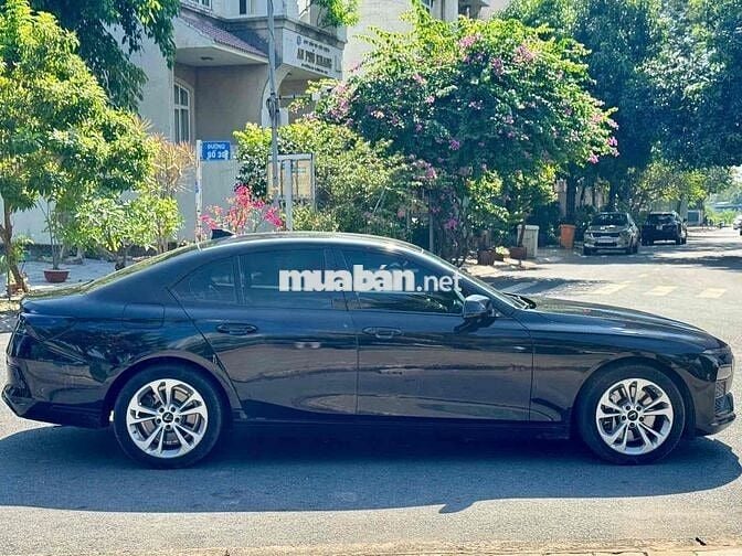 VinFast Lux A2.0 2022 A2.0 Tiêu chuẩn - 50000 km