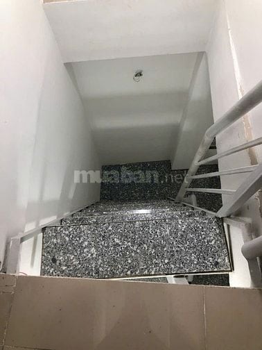 Nhà Đinh Bộ Lĩnh, Bình Thạnh, 35m2, nhà góc, có cửa hậu giá 13,5tr