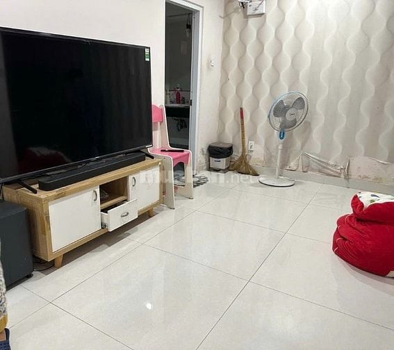Bán tầng trệt căn hộ Phú Mỹ Thuận. DT 145m, 3 PN, tiện kinh doanh, ở